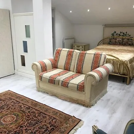 Sea View In - Charming